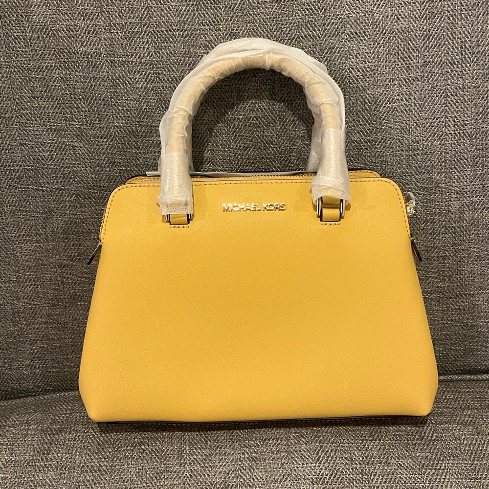 • Micheal Kors Purse ‼️
